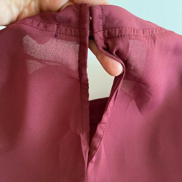 Harlowe & Graham Womens Maroon Crochet Balloon Long Sleeve Blouse Top Small NWT - Picture 4 of 10